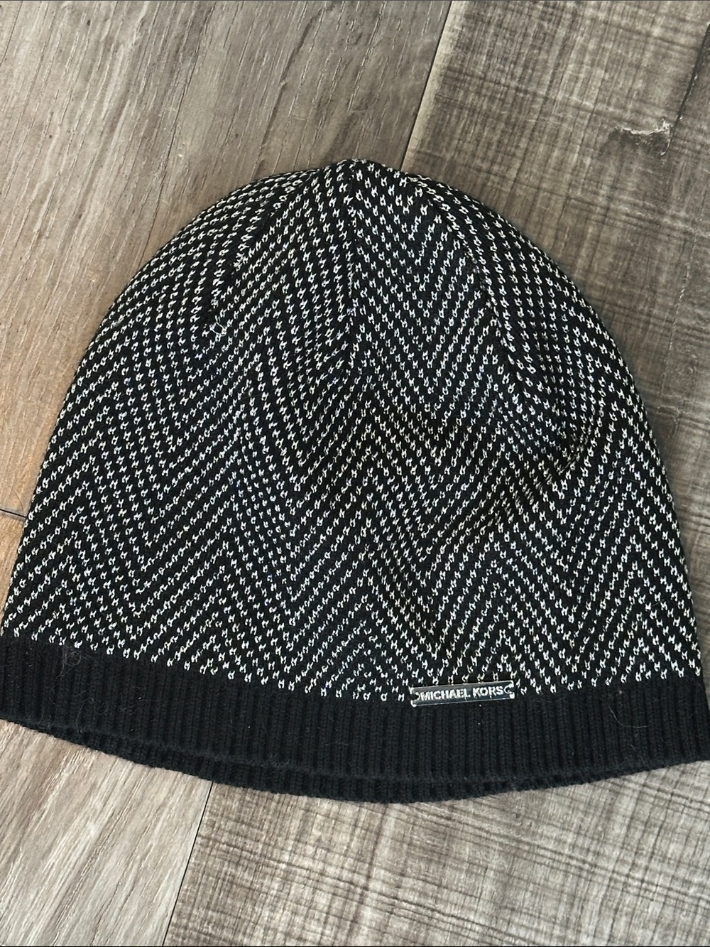Michael Kors Black & White Chevron Knit Beanie